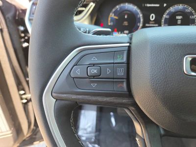 2026 Jeep Grand Cherokee — photo 18 view