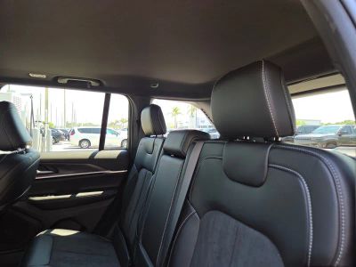2026 Jeep Grand Cherokee — photo 7 view
