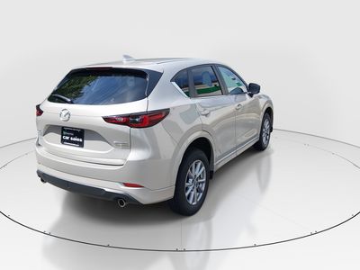 2025 Mazda CX-5 - Photo 7