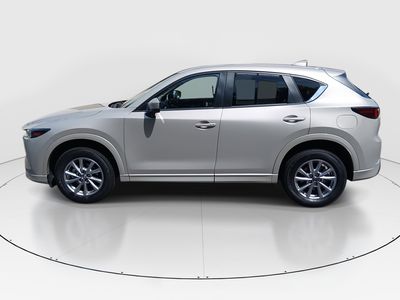 2025 Mazda CX-5 - Photo 4