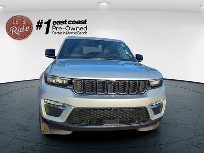 2024 Jeep Grand Cherokee — side profile view