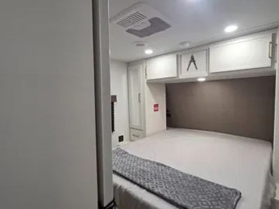 2026 Grand Design Transcend - Photo 20