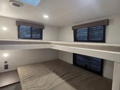 2026 Grand Design Transcend - Photo 12