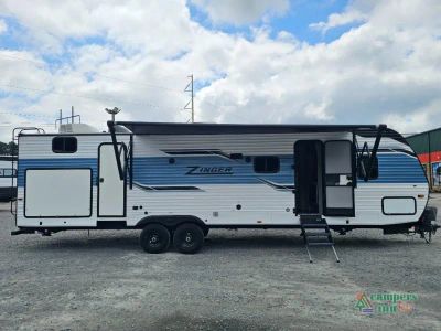 2023 CrossRoads RV Zinger — side profile view