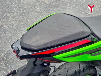 2023 Kawasaki Ninja 400 KRT Edition - Photo 21