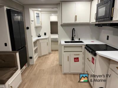 2026 Grand Design Transcend Xplor - Photo 6