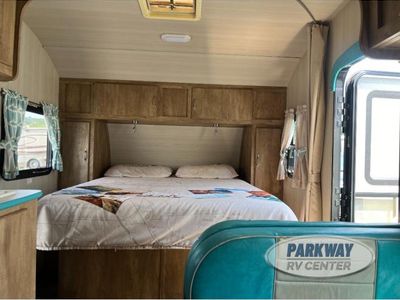 2017 Gulf Stream RV Vintage Cruiser - Photo 13