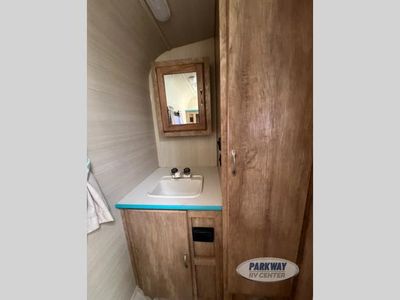 2017 Gulf Stream RV Vintage Cruiser - Photo 11