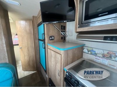 2017 Gulf Stream RV Vintage Cruiser - Photo 7