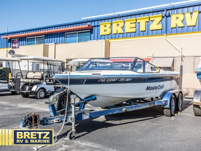 1989 MasterCraft MASTERCRAFT — side profile view