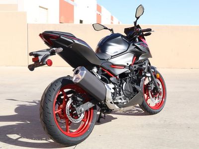 2025 Kawasaki Z500 SE ABS - Photo 4