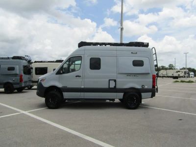 2025 Winnebago REVEL - Photo 17