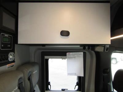 2025 Winnebago REVEL - Photo 10