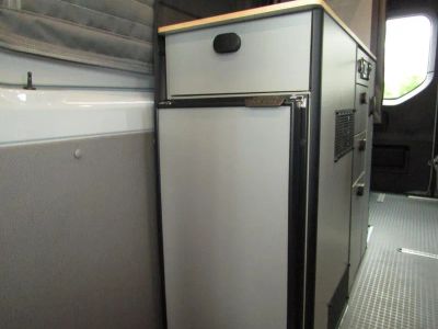 2025 Winnebago REVEL - Photo 7