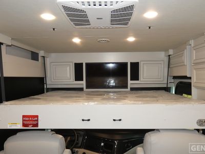 2026 Fleetwood Frontier - Photo 13