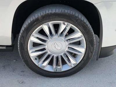 2020 Cadillac Escalade — photo 11 view