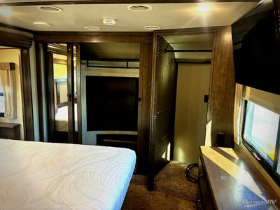 2017 Grand Design Solitude - Photo 14
