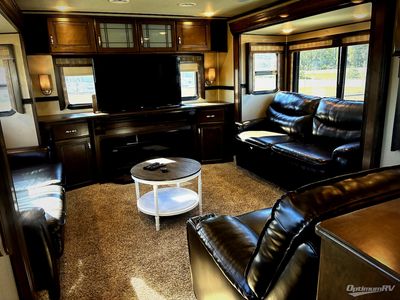 2017 Grand Design Solitude - Photo 8