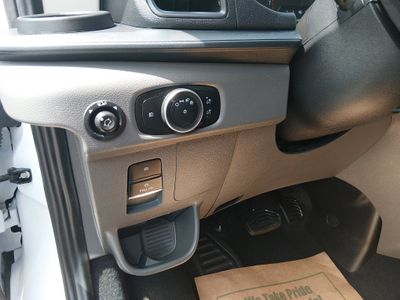 2024 Ford Transit Passenger Wagon - Photo 13