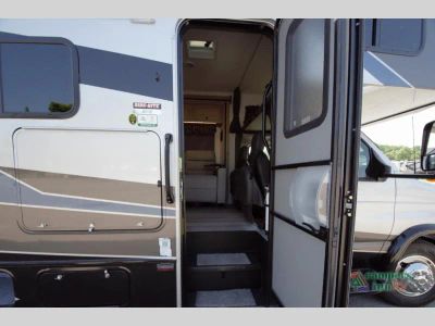 2026 Forest River RV Sunseeker — photo 11 view