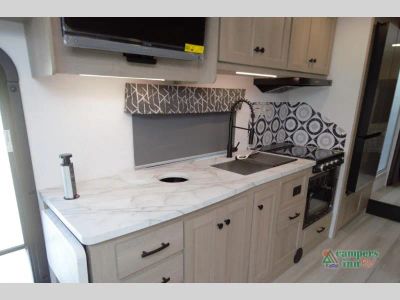 2026 Forest River RV Sunseeker — photo 17 view
