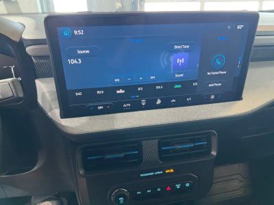 2026 Ford Maverick — photo 13 view
