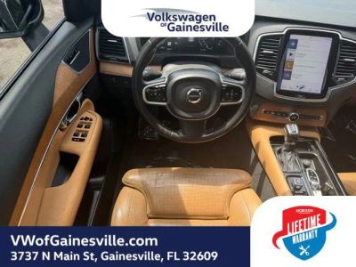 2018 Volvo XC90 — photo 18 view