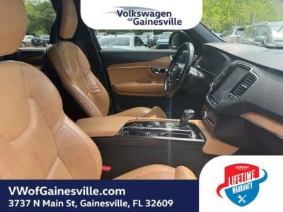 2018 Volvo XC90 — photo 12 view