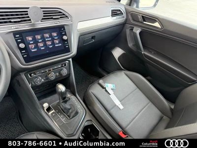 2020 Volkswagen Tiguan - Photo 30