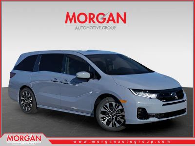 2026 Honda Odyssey Elite in Sonic Gray Pearl — front three-quarter view