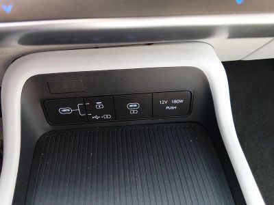 2025 Hyundai Kona - Photo 17