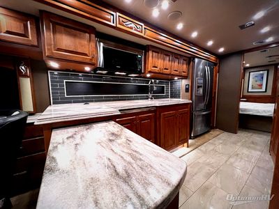 2019 Tiffin Phaeton - Photo 9