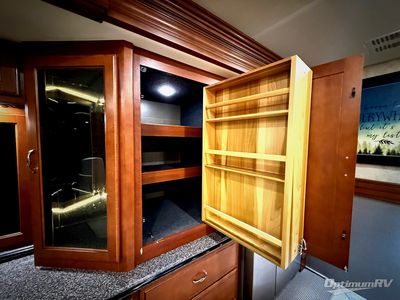 2015 Fleetwood Discovery - Photo 16