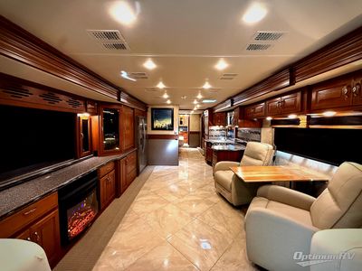 2015 Fleetwood Discovery - Photo 5