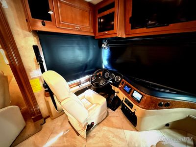2015 Fleetwood Discovery - Photo 9