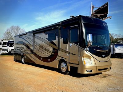 2015 Fleetwood Discovery - Photo 1