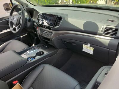 2026 Honda Ridgeline — photo 11 view