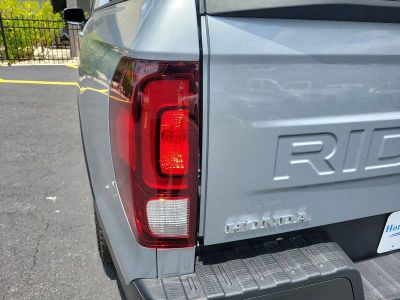 2026 Honda Ridgeline — photo 10 view
