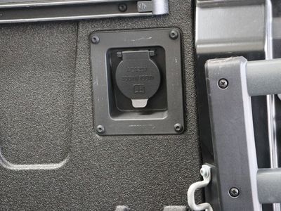 2024 Toyota Tundra 4WD - Photo 38
