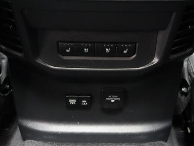 2024 Toyota Tundra 4WD - Photo 34