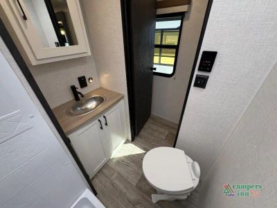 2026 Venture RV Sienna - Photo 33