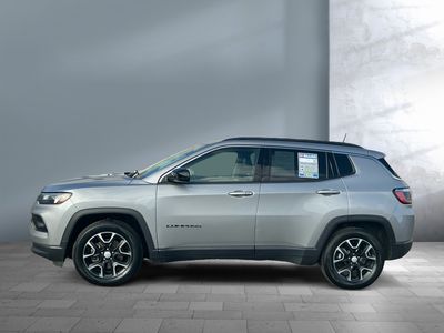 2022 Jeep Compass — photo 7 view