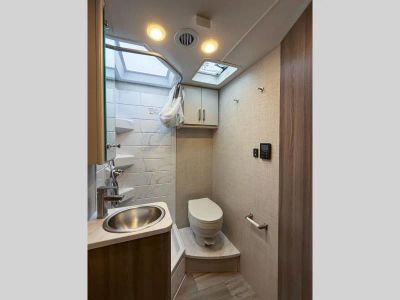 2026 Thor Motor Coach Compass AWD 24KB - Photo 6