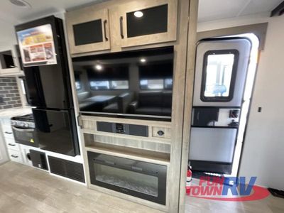 2026 Forest River RV Solaire - Photo 25