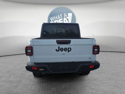 2026 Jeep Gladiator — detail view
