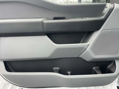 2026 Ford F-550SD - Photo 17