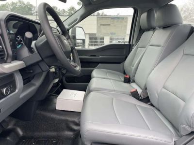2026 Ford F-550SD - Photo 14