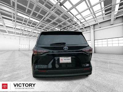 2023 Toyota Sienna - Photo 4