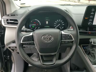 2023 Toyota Sienna - Photo 14