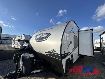 2023 Forest River RV Cherokee Grey Wolf - Photo 3
